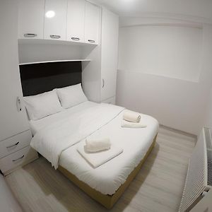 Cihangir Apart
